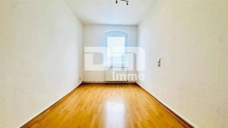 Wohn- / Hofensemble mit Einfamilienhaus, 2x Hofgebäude und altengerechter Bungalow - Haupthaus OG Schlafzimmer / Kind / Gäste / Büro